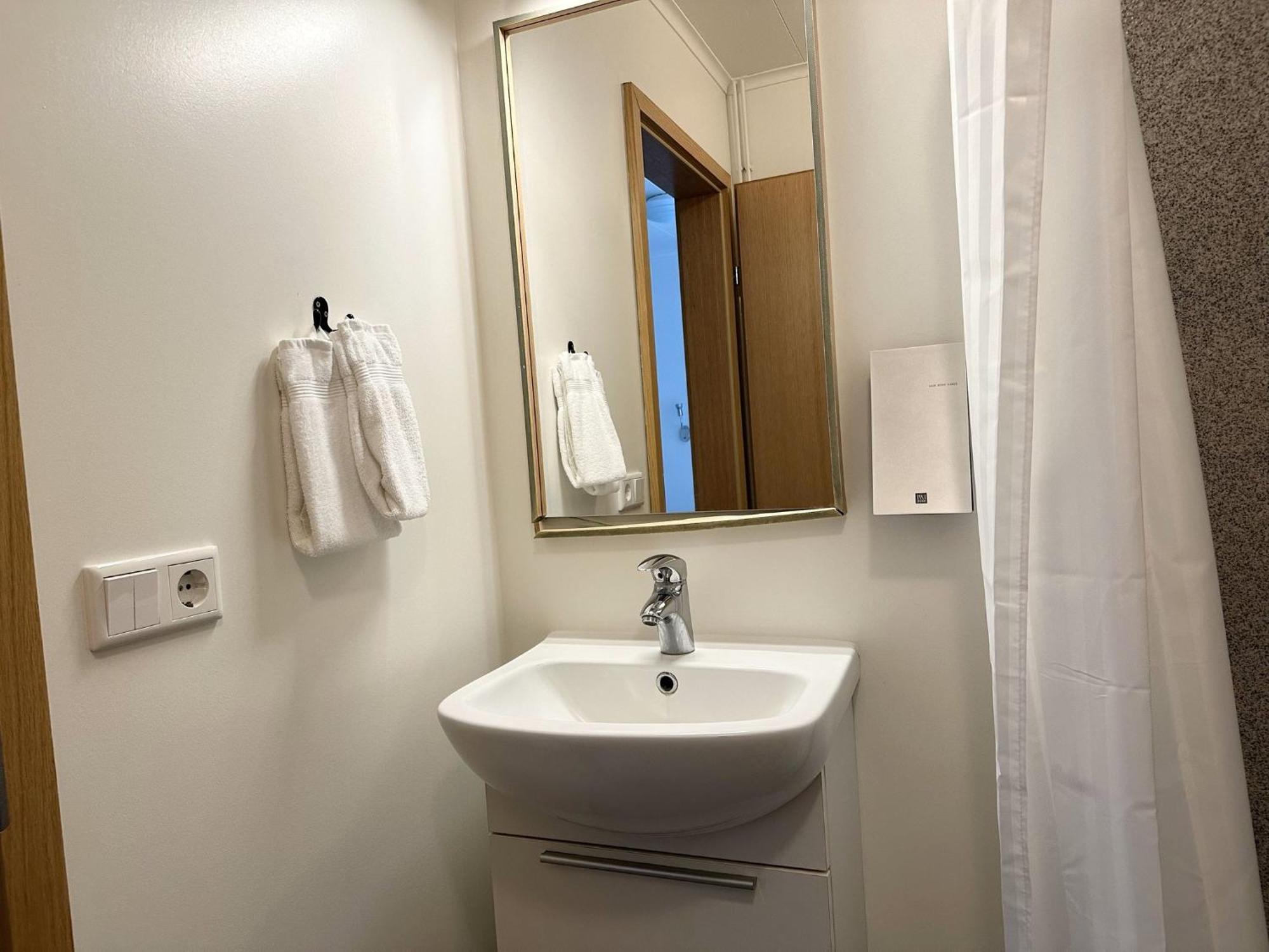 Hotel Hvammstangi Guesthouse Eksteriør billede